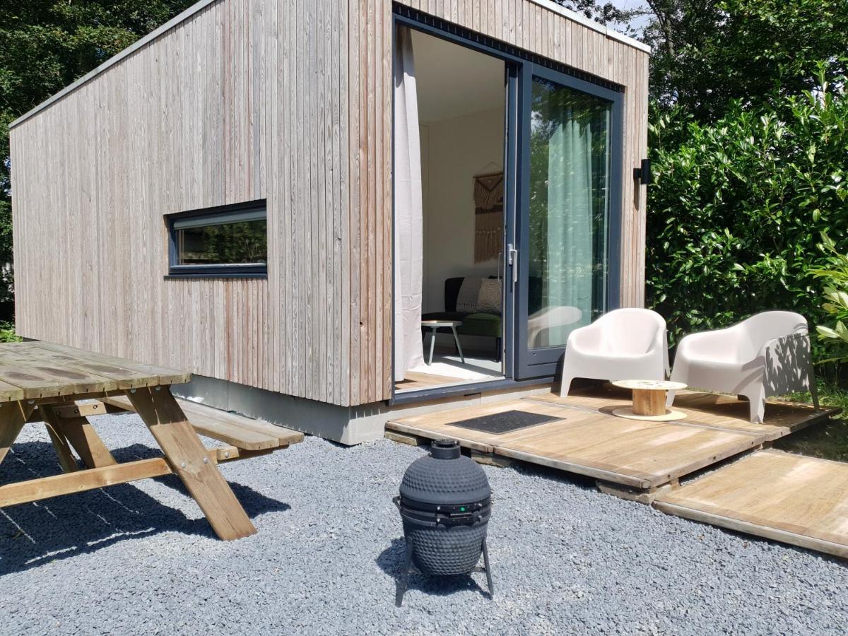 Villa Modern Tiny House Op Rustig Watersportpark Elahuizen Exterior foto